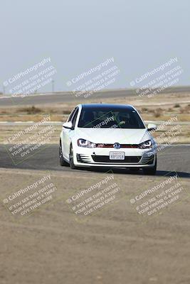 media/Nov-10-2025-Private Event (Mon) [[7fd464aee1]]/Intermediate/Session 3 (Sunset)/